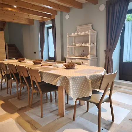 La Casa De La By Casas De Picos בית נופש *
