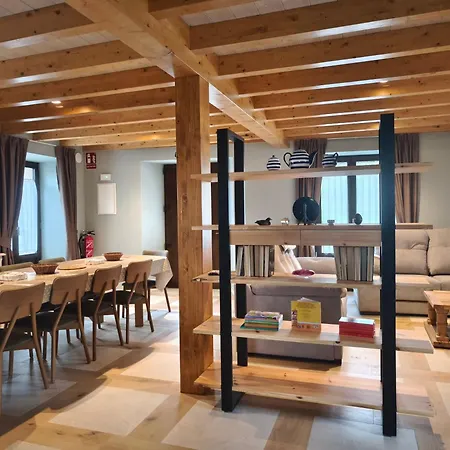 La Casa De La By Casas De Picos